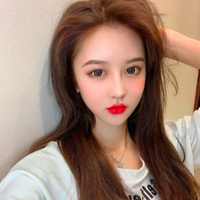 2025美女头像图片