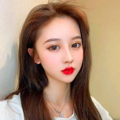 2025美女头像图片