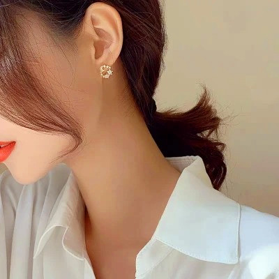 2025美女头像图片
