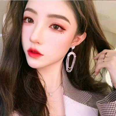 2025美女头像图片