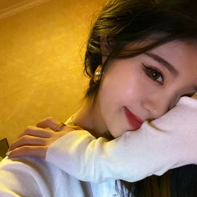 2025美女头像图片