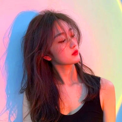 2025美女头像图片
