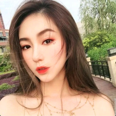 2025美女头像图片