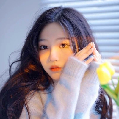 2025美女头像图片