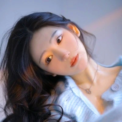 2025美女头像图片