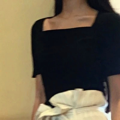 女生微信头像简约干净真人图片