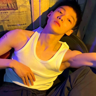 男生真人头像图片