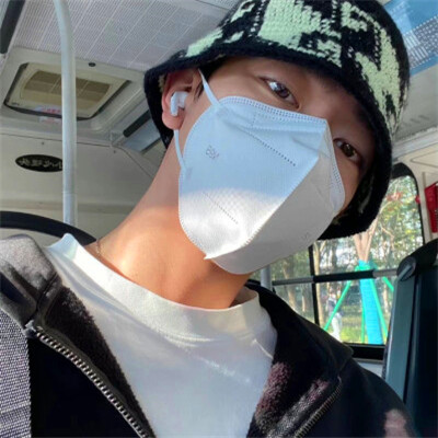 男生真人头像图片