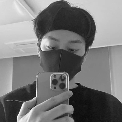 黑白系男生头像