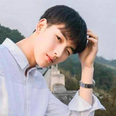 超帅的真人男生头像