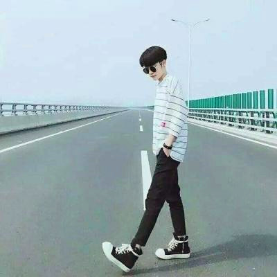 超帅的真人男生头像