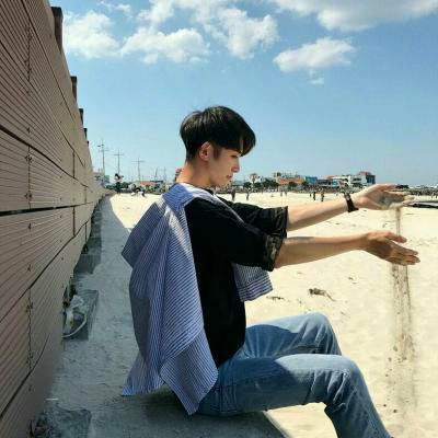 超帅的真人男生头像