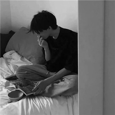 高清黑白男生头像图片