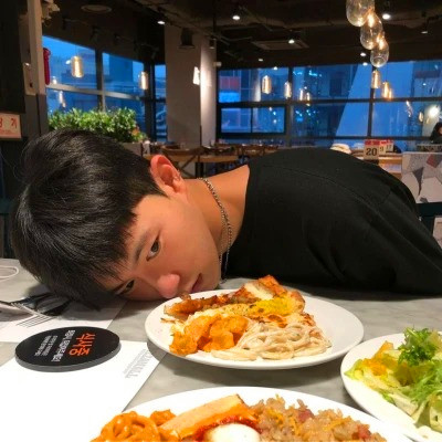 男生头像帅气真人