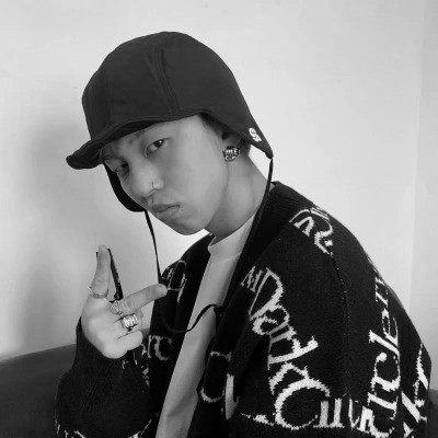 真人男生超酷帅气头像图片