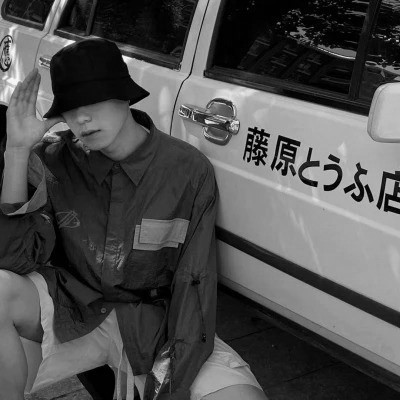 真人男生超酷帅气头像图片
