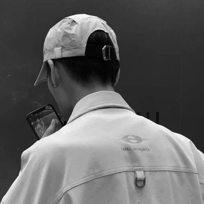 真人男生超酷帅气头像图片