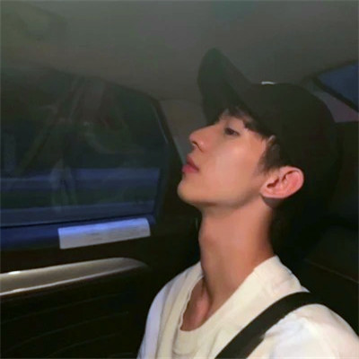 真人男生超酷帅气头像图片