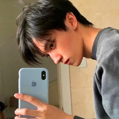 真人男生超酷帅气头像图片
