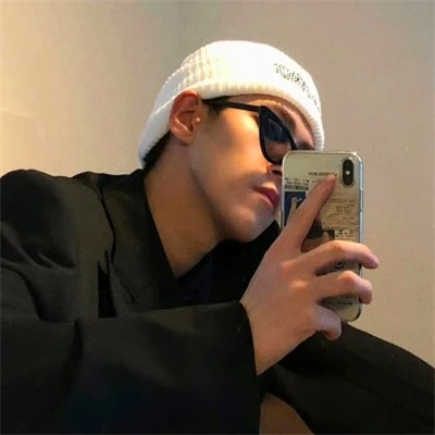 真人男生超酷帅气头像图片