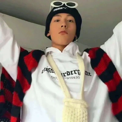 真人男生超酷帅气头像图片
