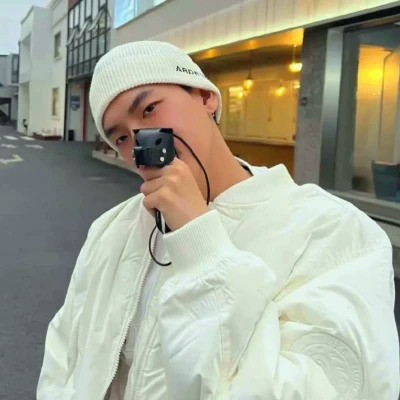 真人男生超酷帅气头像图片