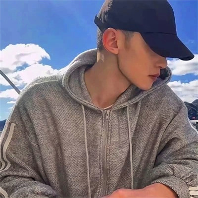 真人男生超酷帅气头像图片