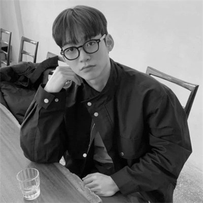 男生头像ins高级质感黑白