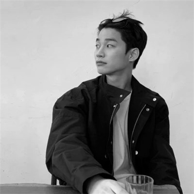 男生头像ins高级质感黑白