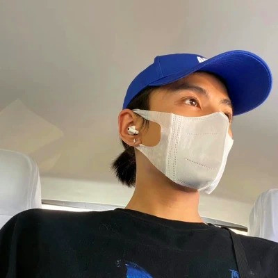 男生头像冷酷帅气阳光图片