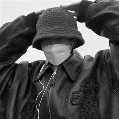 男生头像黑白高冷图片