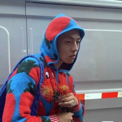 小众不易撞的头像男生真人图片