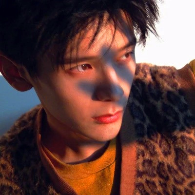 小众不易撞的头像男生真人图片