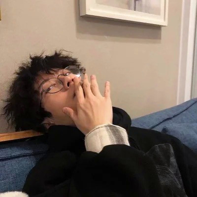 小众不易撞的头像男生真人图片