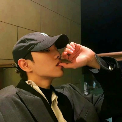 小众不易撞的头像男生真人图片