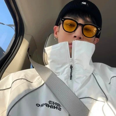 小众不易撞的头像男生真人图片