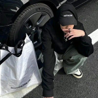 小众不易撞的头像男生真人图片