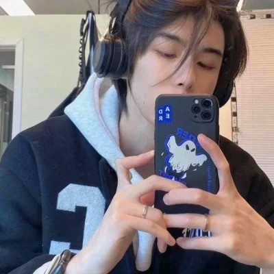 小众不易撞的头像男生真人图片