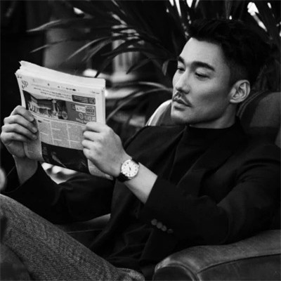黑白头像男真人成熟图片