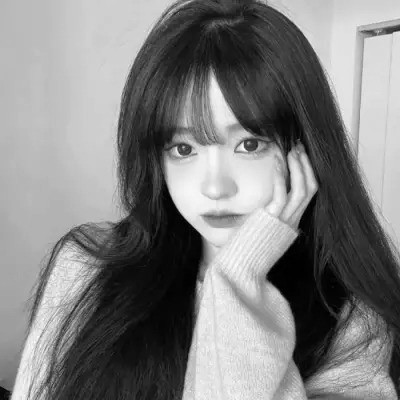 黑白高级头像女