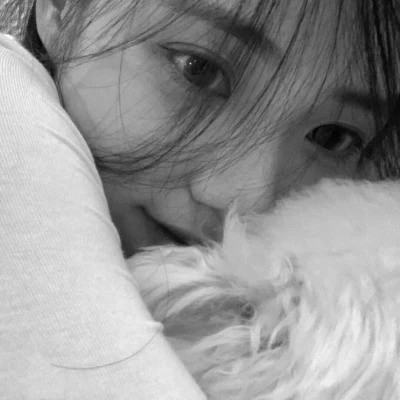 黑白高级头像女