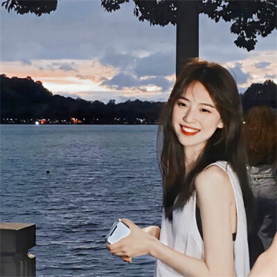 女生头像意境唯美真人图片