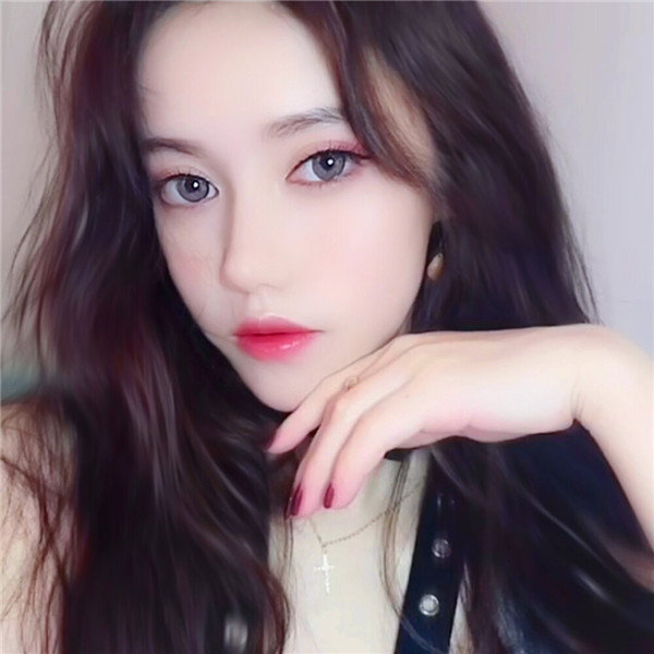 2025年女微信头像最火图片