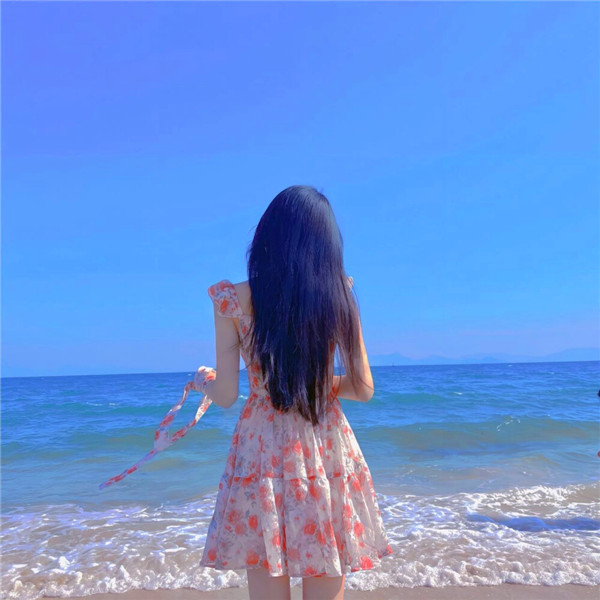 2025年女微信头像最火图片