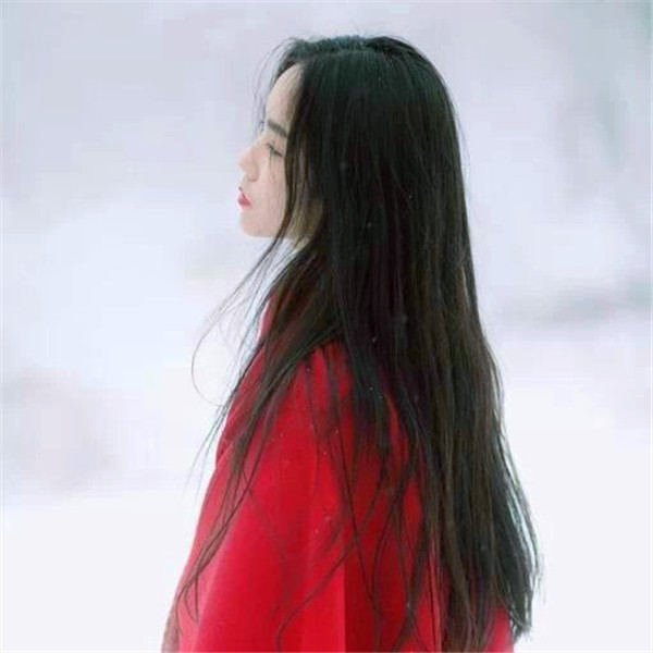 2025年女微信头像最火图片