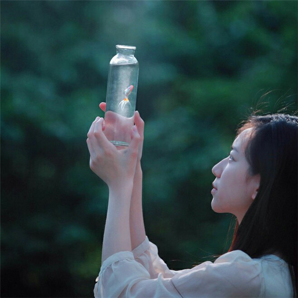 2025年女微信头像最火图片