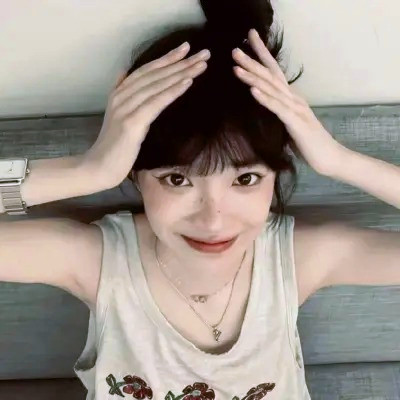 头像意境氛围感女生