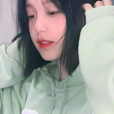 头像意境氛围感女生