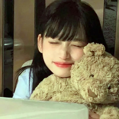 头像意境氛围感女生