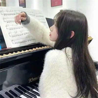 头像意境氛围感女生